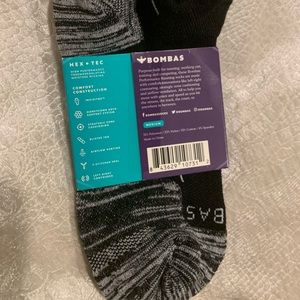 Bombas woman’s performance running ankle socks